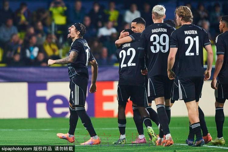 进球网五大本季最佳阵:姆巴佩、哈兰德搭档锋线 进球网五大本季最佳阵:姆巴佩、哈兰德搭档锋线